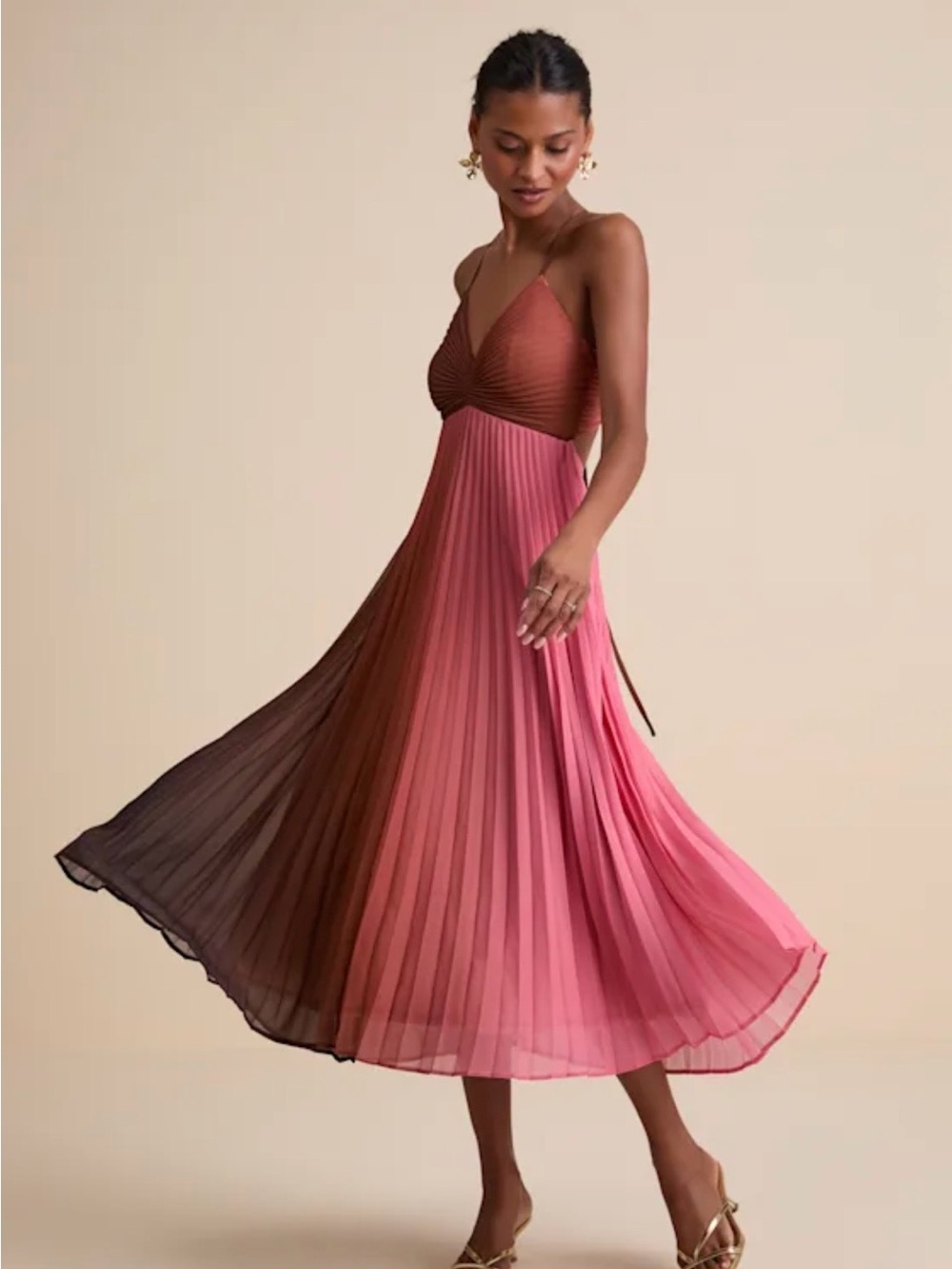 NWOT Lulu's Belisse Rust Ombre Pleated Lace-Up Midi Dress